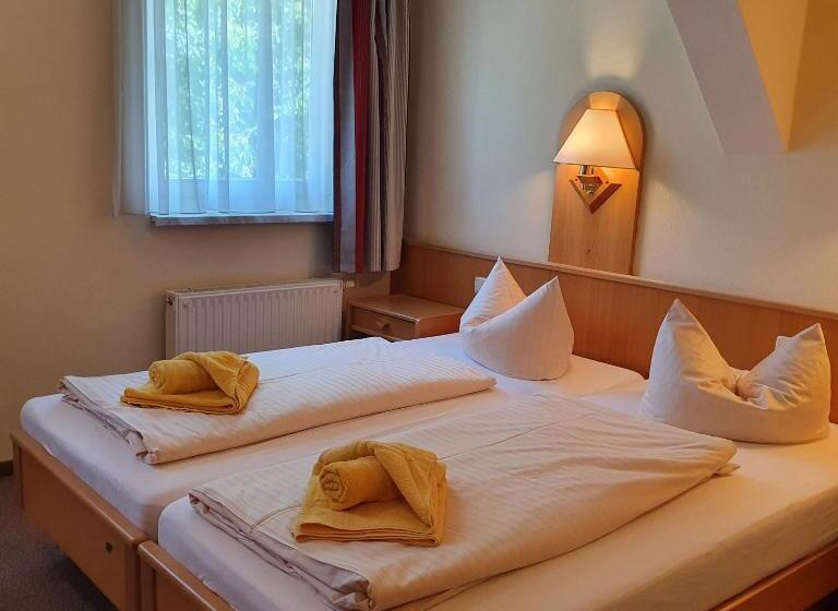 펜션 Gasthof Zur Friedenseiche