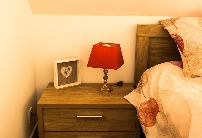 بنسيون Gite Lesfousgerent