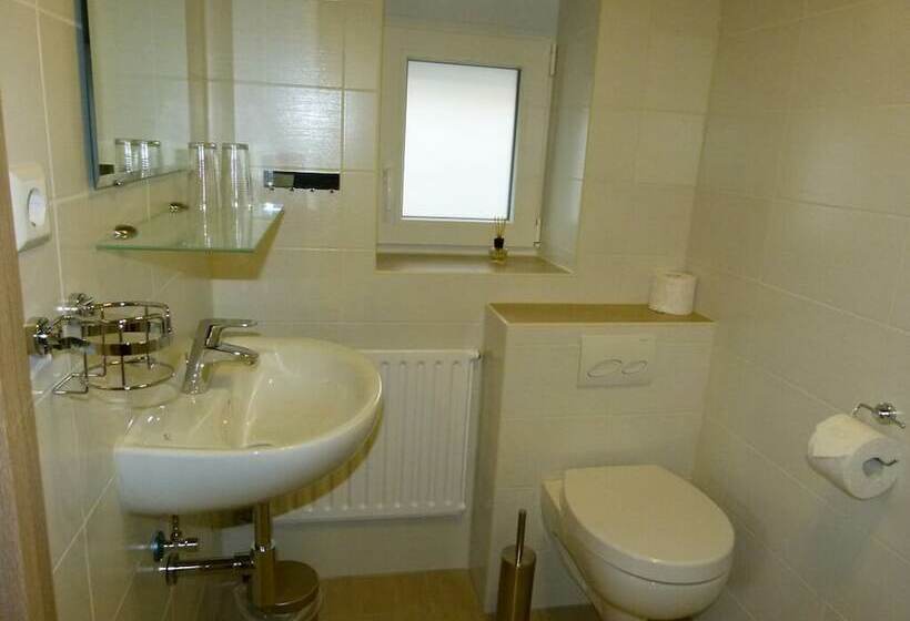 ペンション Gästehaus Spatzennest