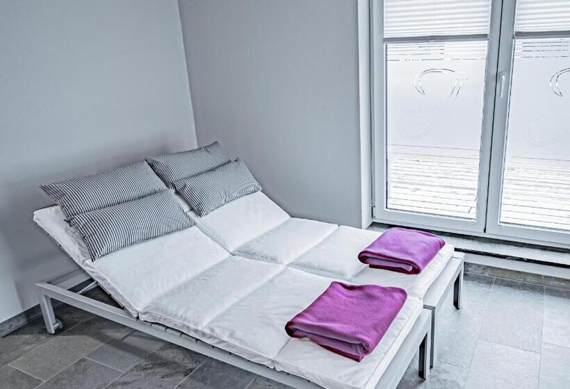 ペンション Johannishof Weincafe & Gastehaus