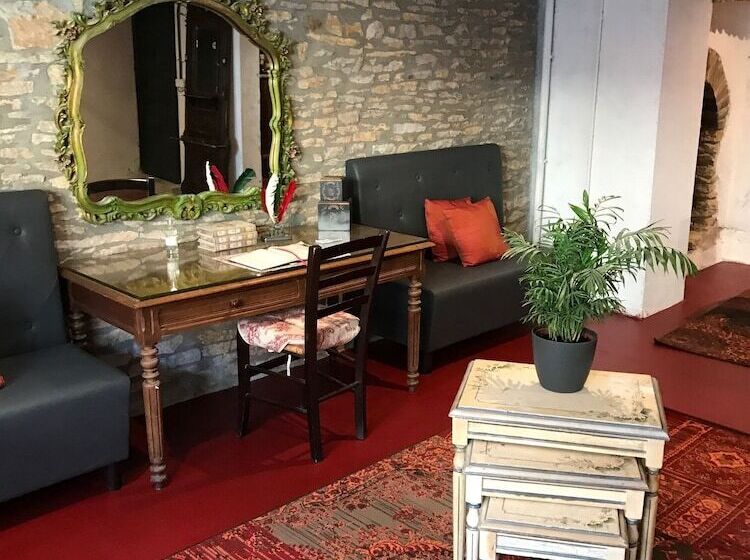 פנסיון La Framboisine