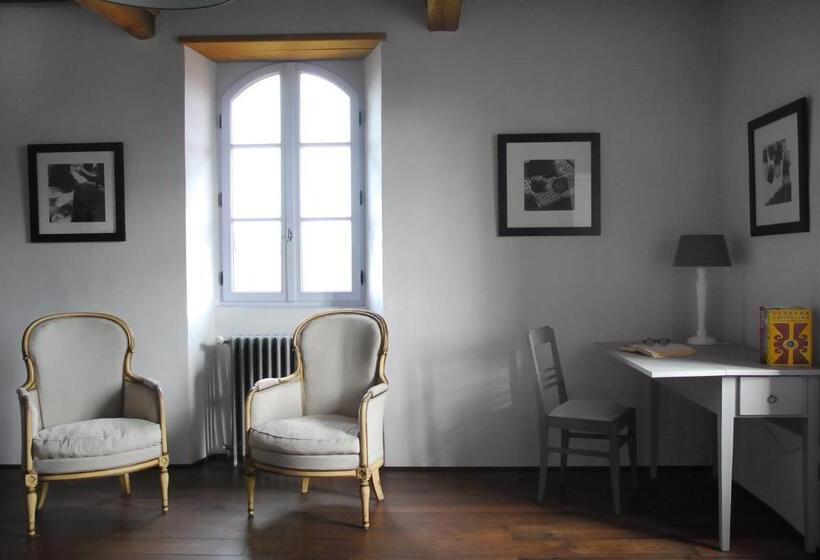 ペンション La Maison De Bazugues