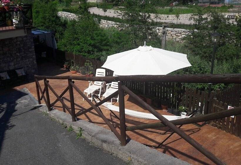 بنسيون La Sorgente