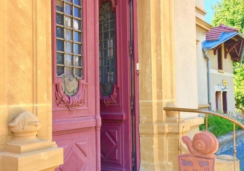 פנסיון La Source Doree