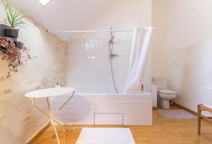 Пансион La Thibaude Livry