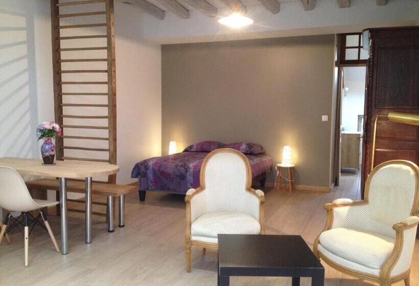 Пансион La Thibaude Livry