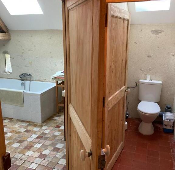 Пансион La Thibaude Livry