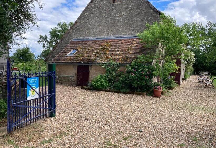 Пансион La Thibaude Livry