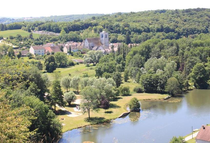 פנסיון Le Roches De Merry