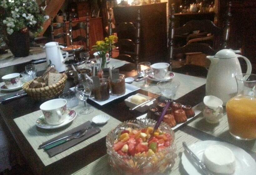 ペンション Moulin Rouhaud