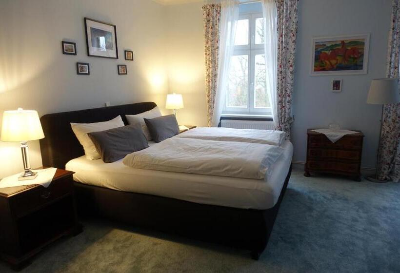 Pension Gräfliche Villa