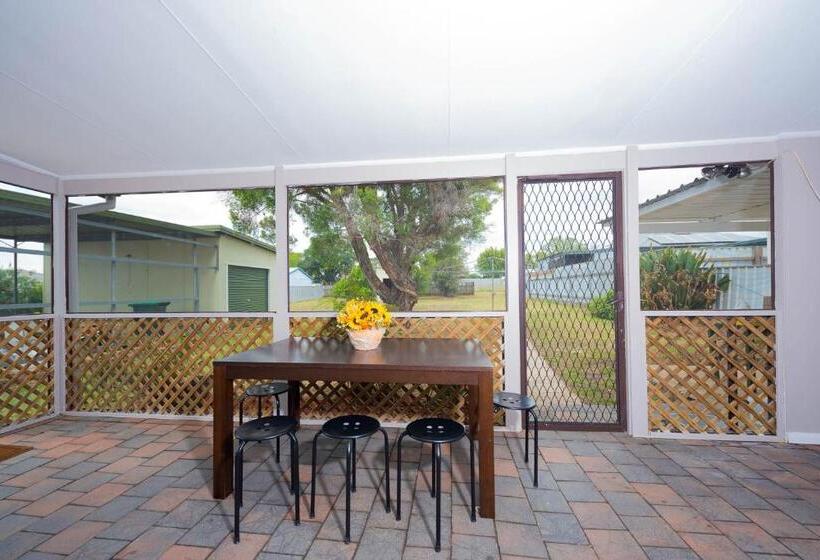 Renovated Little Cottage Aberdare Hunter Valley