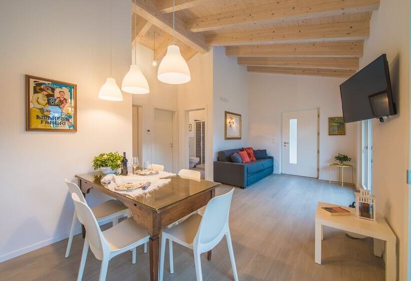 إقامة La Gazza Ladra Apartments