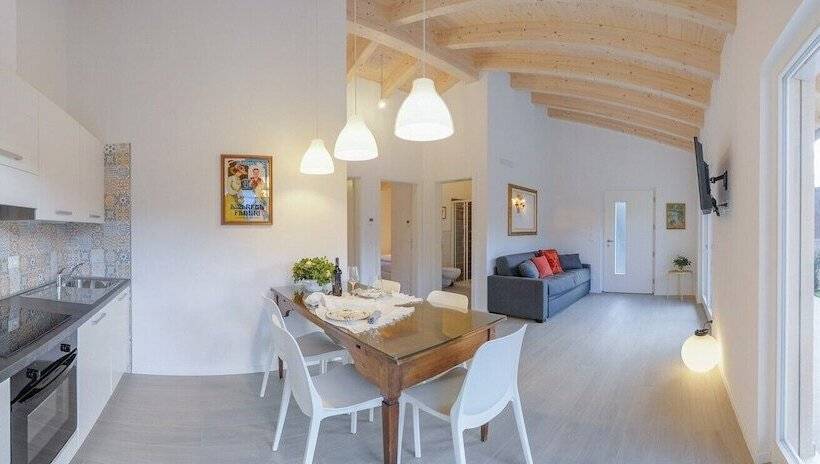 إقامة La Gazza Ladra Apartments