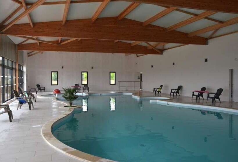 リゾートホテル Domaine De La Héchaie