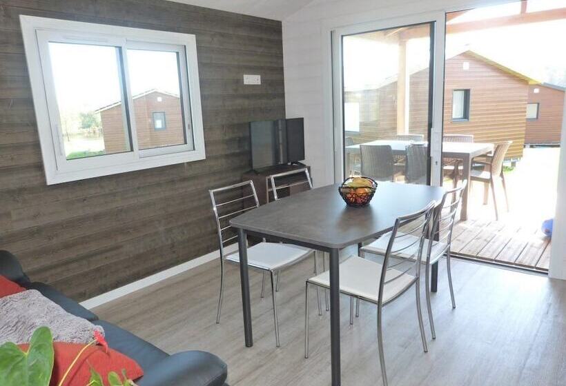 渡假胜地  Domaine De La Héchaie