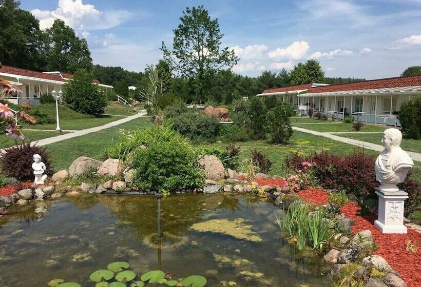 リゾートホテル Ferienpark Canow