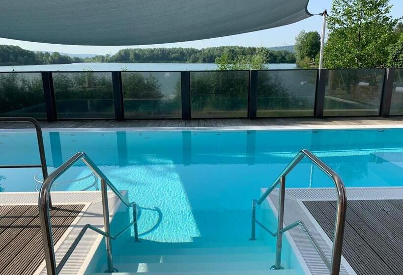 Seehotel Niedernberg Das Dorf Am See