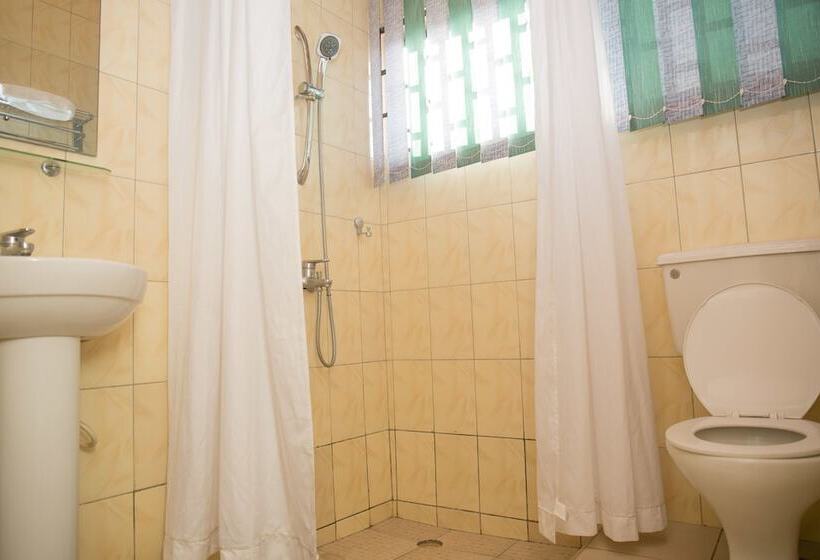 Traveller's Palm Court