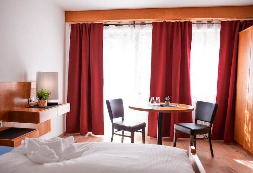 Waldhotel König Von Rom