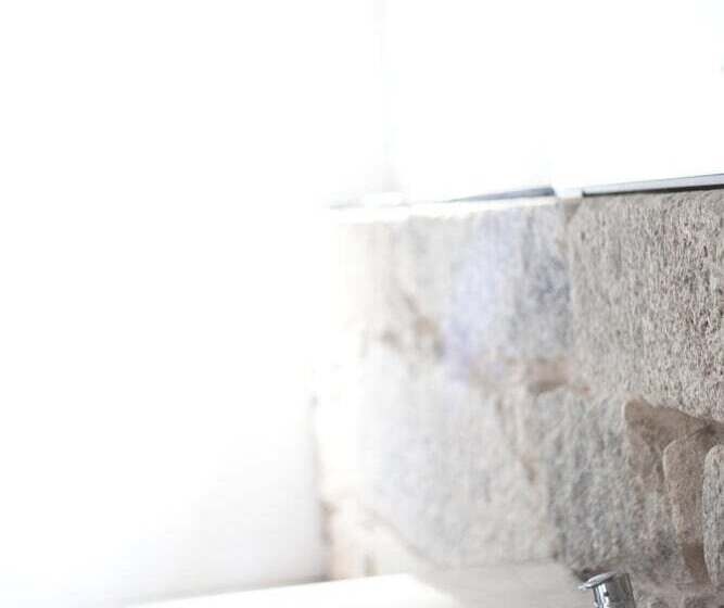 Albergue A Fábrica Da Luz   Hostel