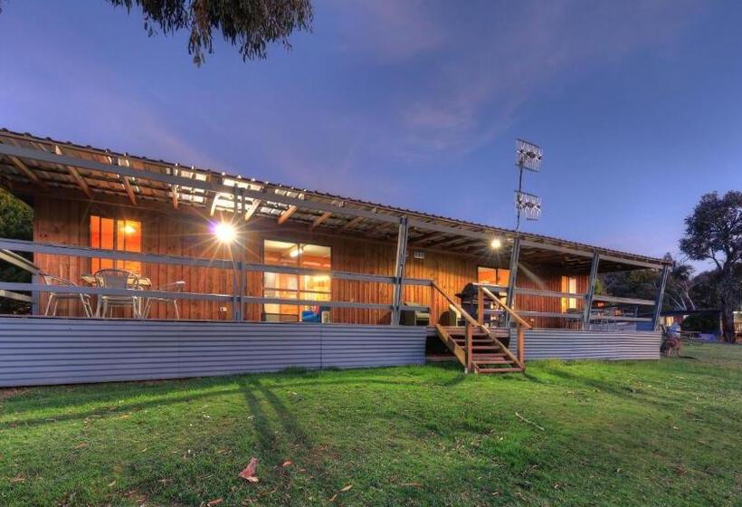 Anglers Reach Lakeside Village