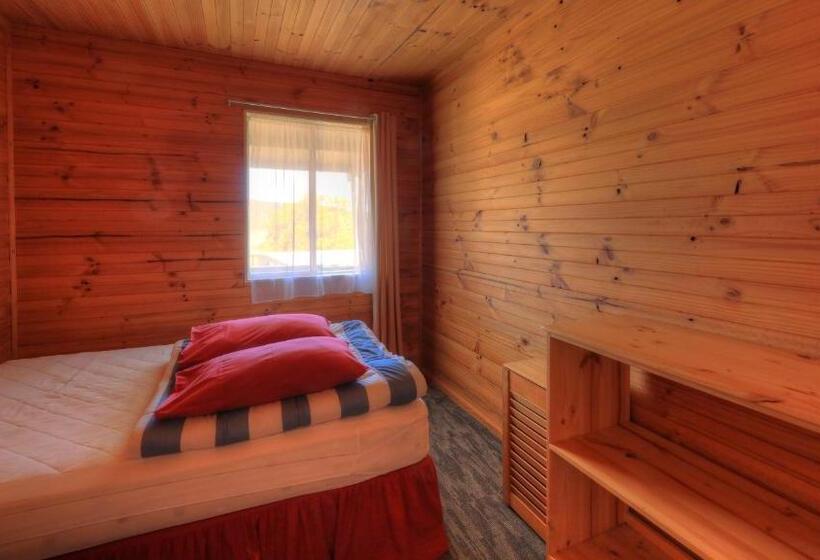 Anglers Reach Lakeside Village