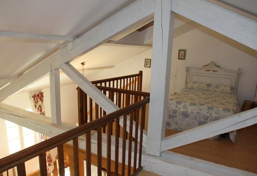 Au Bon Gre D Hugoline