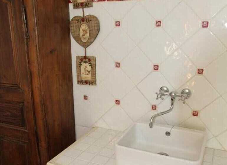 Au Bon Gre D Hugoline