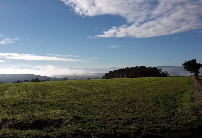 Au Bon Gre D Hugoline