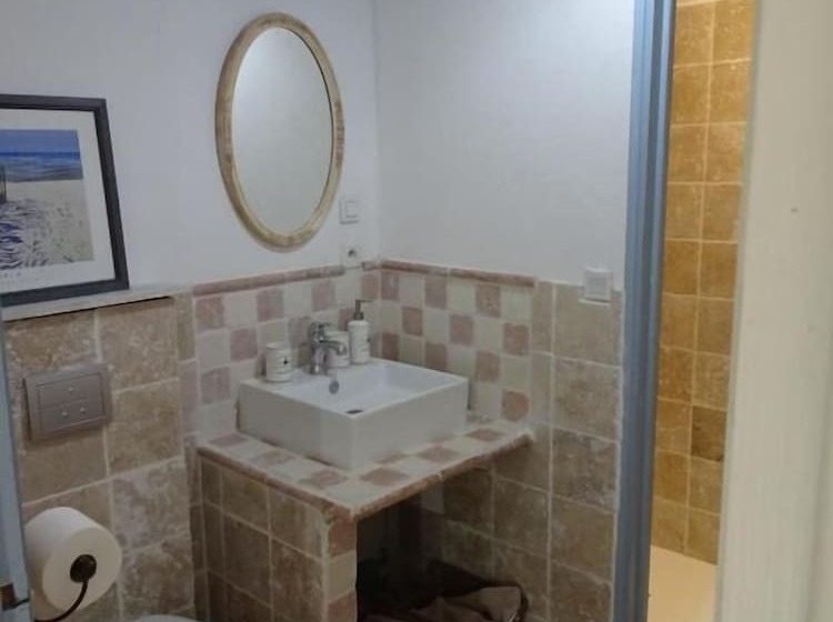 Au Bon Gre D Hugoline