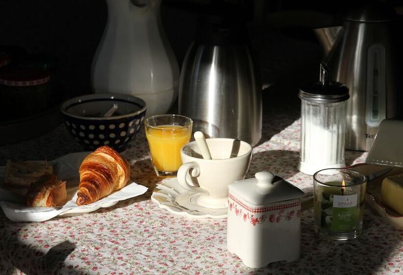 Au Bon Gre D Hugoline