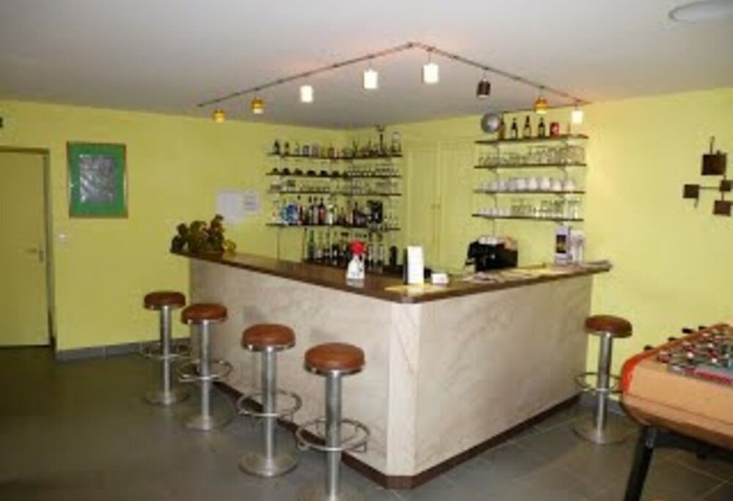 مبيت وإفطار Auberge De La Tour