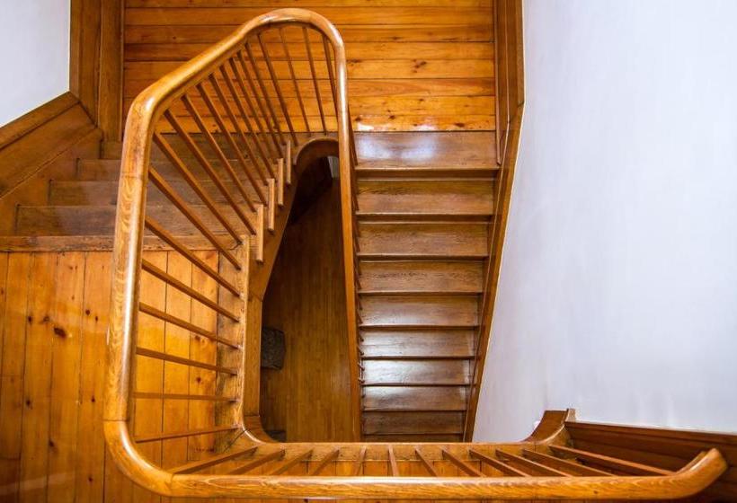 مبيت وإفطار Daffodil Acres