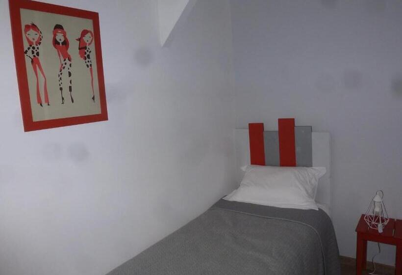 مبيت وإفطار Domaine De Calbiac