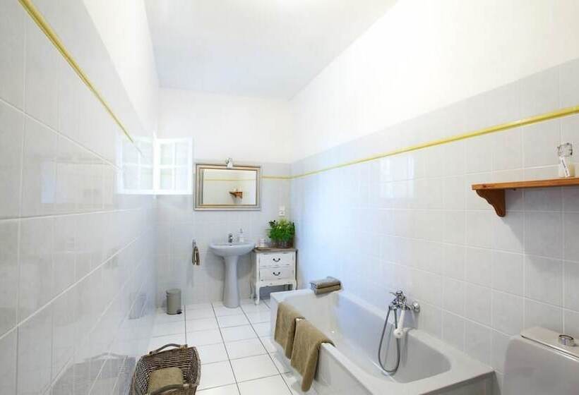 ベッドアンドブレックファースト Domaine Michaud