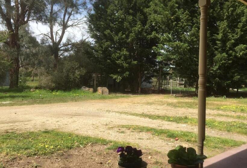 צימר Helen S Homestead