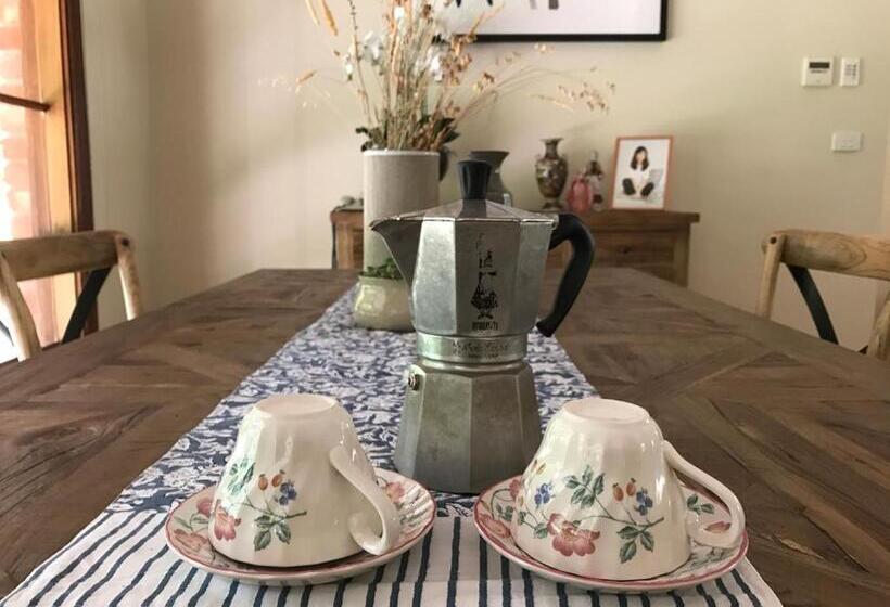 צימר Helen S Homestead