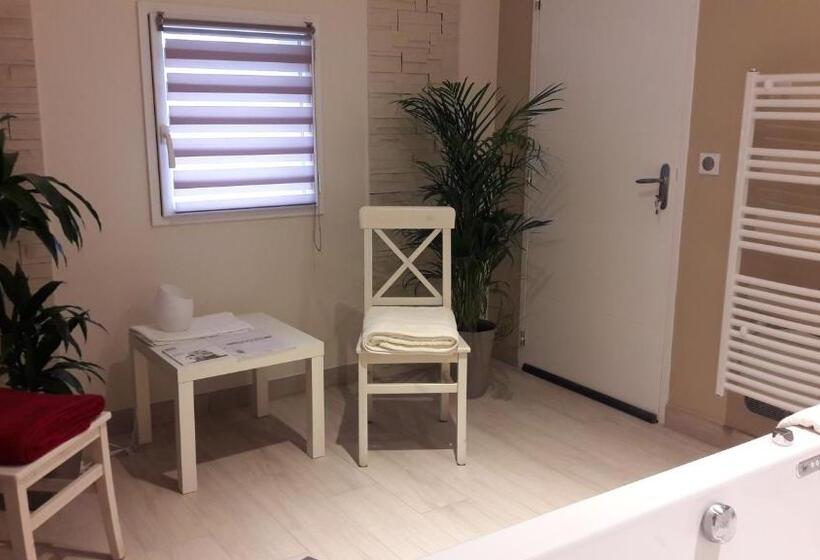 Le Balcon Des Cimes B&b