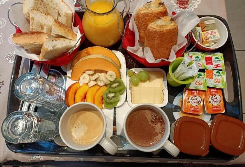 Le Balcon Des Cimes B&b