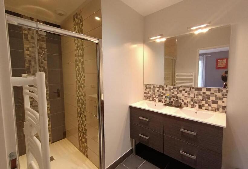 Le Balcon Des Cimes B&b