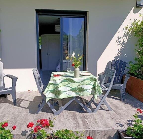 Le Balcon Des Cimes B&b