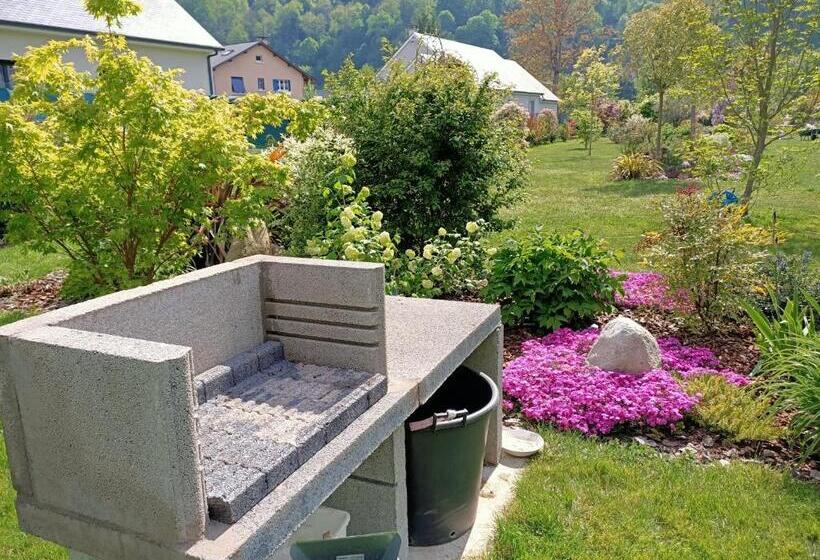 Le Balcon Des Cimes B&b