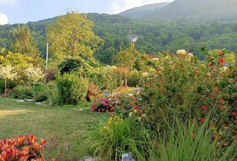 Le Balcon Des Cimes B&b