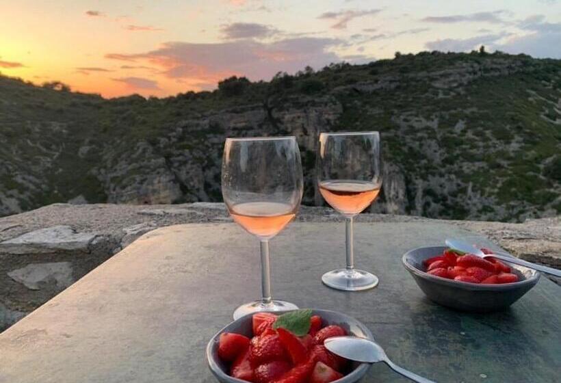 住宿加早餐  Metafort