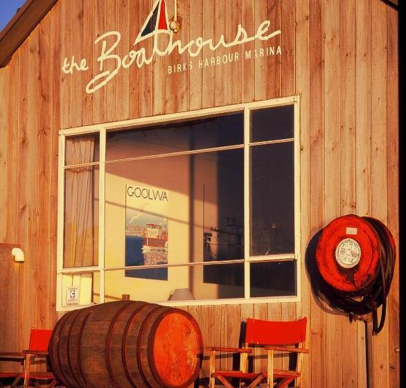 Boathouse  Birks River Retreat