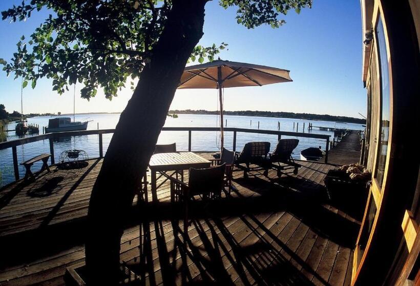 Boathouse  Birks River Retreat