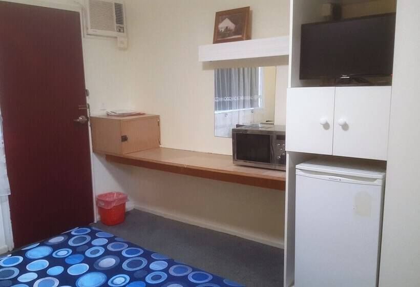 Clunes Motel