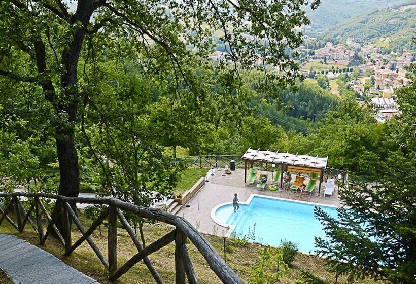 Country Cottage In Marche With Swimming Pool