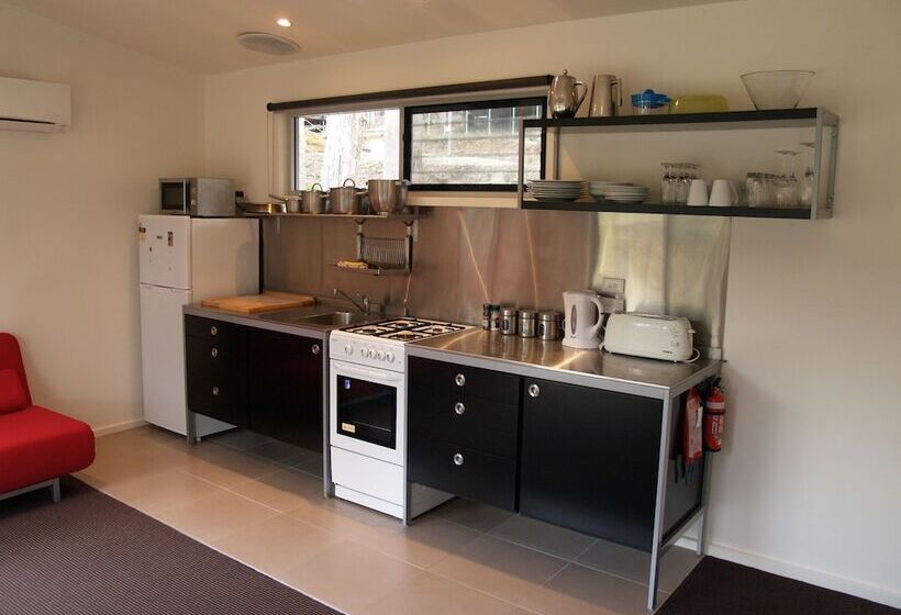 Craggy Peaks Wilderness Cabins